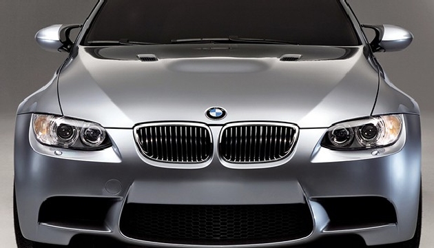 Mercedes’ten BMW’ye davetiye...