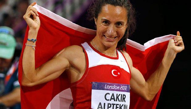 Para isteyen devlete şok cevap!