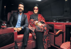 Bülent Ersoy un krallarınkine taş çıkartan arabası!