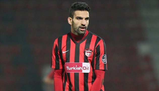 Trabzonspor Muhammet Demir in peşinde...