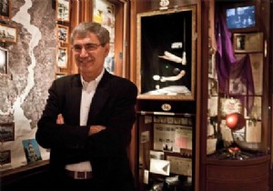 Orhan Pamuk: Ödülü Soma’daki madencilerin anısına saygıyla alıyorum!
