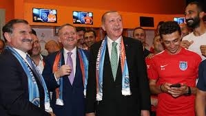 Erdoğan dan Medipol Başakşehir e destek