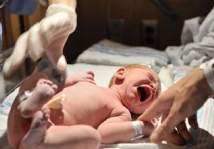 Erken Doğanlar Erken Doğurma Riski de Yüksek!