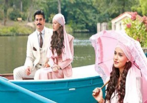 Fahriye Evcen Burak Özçivit aşkı görüntülendi !
