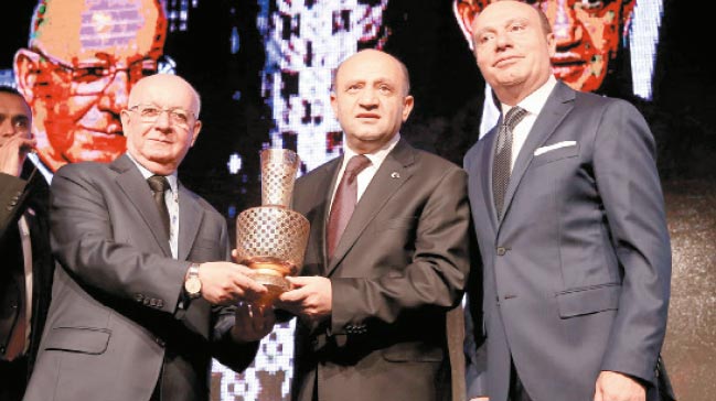 Fikri Işık:
