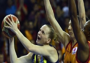 Galatasaray Odeabank 59-57 Fenerbahçe