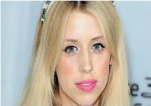  Peaches Geldof  hayata veda etti!
