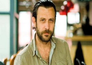‘Karagül‘den Nejat İşler‘e teklif! Kendirci Kenan oldu!
