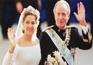 Prenses Cristina, Kraliyet Ailesinden Atıldı!!