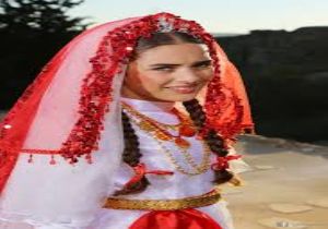 Muhteşem Bölümü İle STV İzle Küçük Gelin 40. Bölüm Fragmanı İzle ( KÜÇÜK GELİN 40. BÖLÜM İZLE)