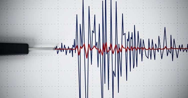 O ülkede 6,9 büyüklüğünde deprem