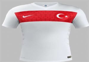 İşte Milli Takım ın yeni formaları