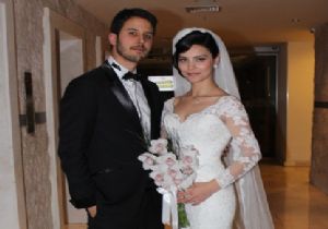 Hazal Filiz Küçükköse ve Tuan Tunalı Evlendi!