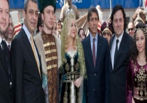 ŞOK! ŞOK! Zahide Yetiş Bu Kez Hürrem Sultan Oldu!