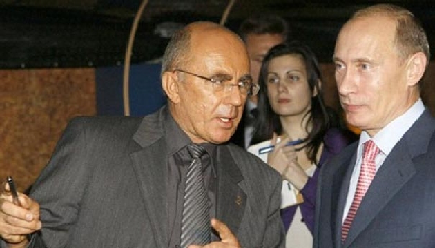 Rus akademisyen isyan etti...
