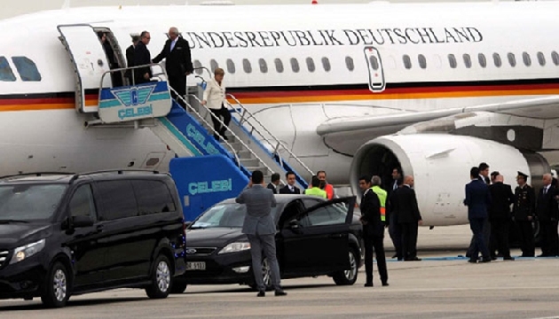 Merkel, Türkiye ye Geldi!