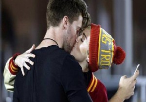 O Büyük Aşk Bitti! Miley ile Patrick Neden Ayrıldı?