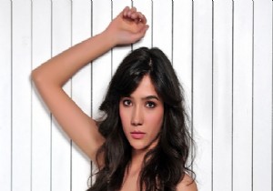 Aybüke Pusat Magazin Dünyasına BOMBA Gibi Düştü!