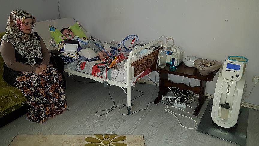 Minik Ömer e yardım