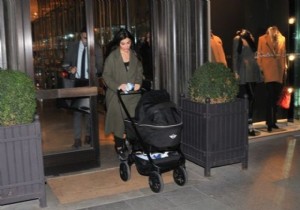 Yeni anne Yolanthe nin gergin dakikaları!