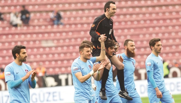 Trabzonspor Ve Samsunspor Taraftarları Bir Araya Geldi!