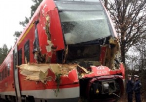 Rüzgar felaket getirdi: 7 ölü ve onlarca yaralı...