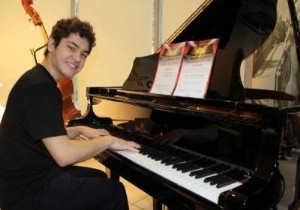 16 yaşındaki Suriyeli genç piyanist dehası çıktı!