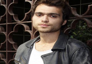 Hakan Kurtaş ın yeni aşkı çok şaşırttı!