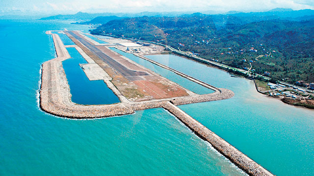 Deniz üstüne ikinci havalimanı yapılacak!