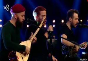 Athena’dan muhteşem performans!