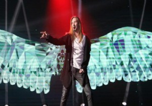 Eurovision’da sahneye çıplak çıkacak!