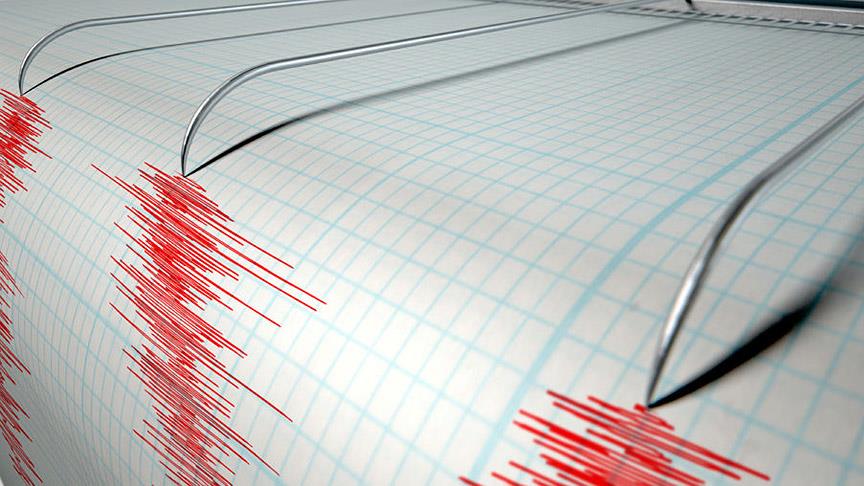 Arnavutluk ta 5 büyüklüğünde deprem