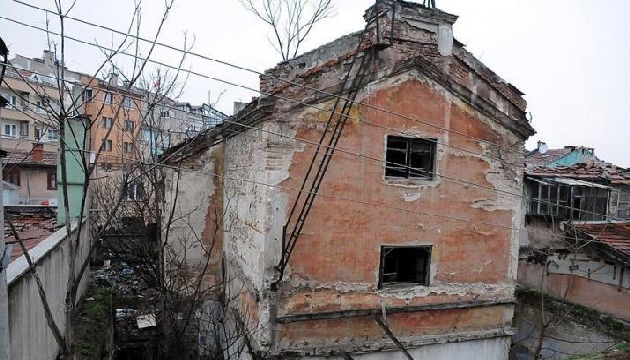 Sahibinden 1,5 milyon dolara satılık  kilise 