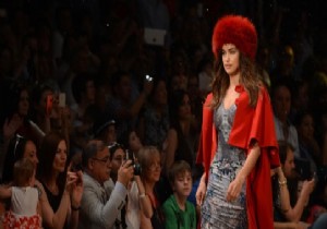 Yok Böyle Birşey!!!  Irina Shayk Ne Giyindiyse Yok Satıldı!!