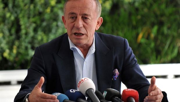 Ağaoğlu Kongrede Kimi Destekleyecek?