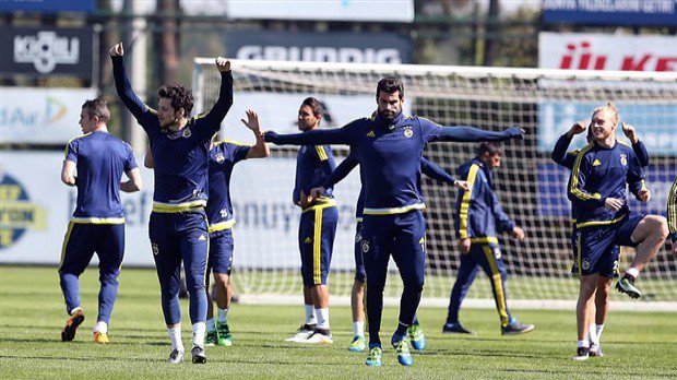 Fenerbahçe de derbi hazırlıkları!