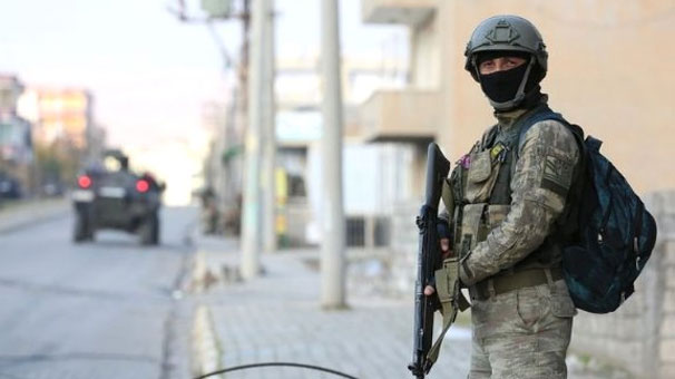 16 PKK lı terörist öldürüldü!