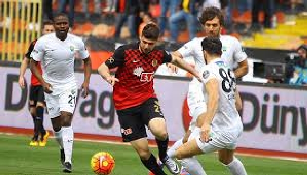 Eskişehirspor, Akhisar Belediyespor  3-3
