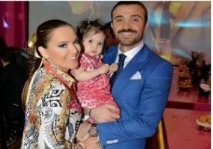 Demet Akalın İlk Kez Hira nın Fotoğrafını Paylaştı!