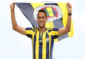 Fenerbahçeli Josef ten yeni yaş kutlaması!