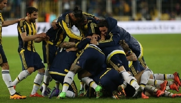 UEFA dan Fenerbahçe ye övgü!
