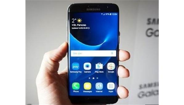 Galaxy S7 Edge ye Kararlılık Güncellemesi Geldi!