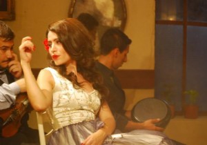 ‘Çalsın Sazlar’ filminin galası böyle yapıldı!