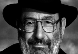 İtalyan yazar Umberto Eco yaşamını yitirdi!