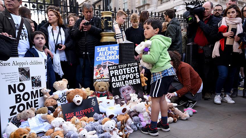 Londra protesto ediyor!