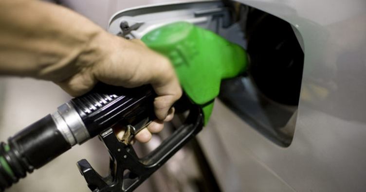 Benzine indirim geldi