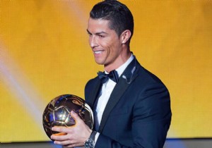 Altın top üçüncü kez Ronaldo da!