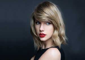 Taylor Swift Apple İle Büyük Mücadeleye Girdi!