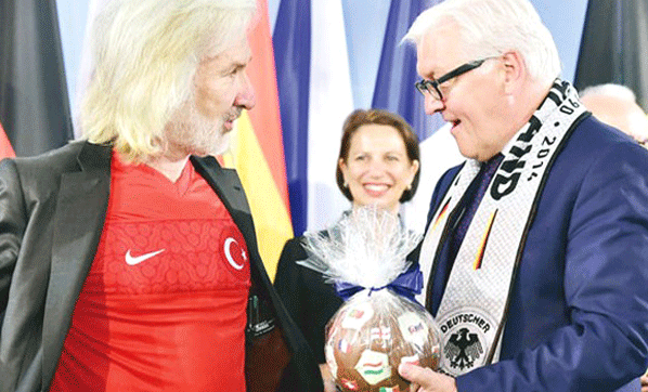 Almanya sözde  soykırım  tasarısını oylayacak!