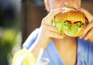 Fast Food yiyen çocuklar daha başarısız!